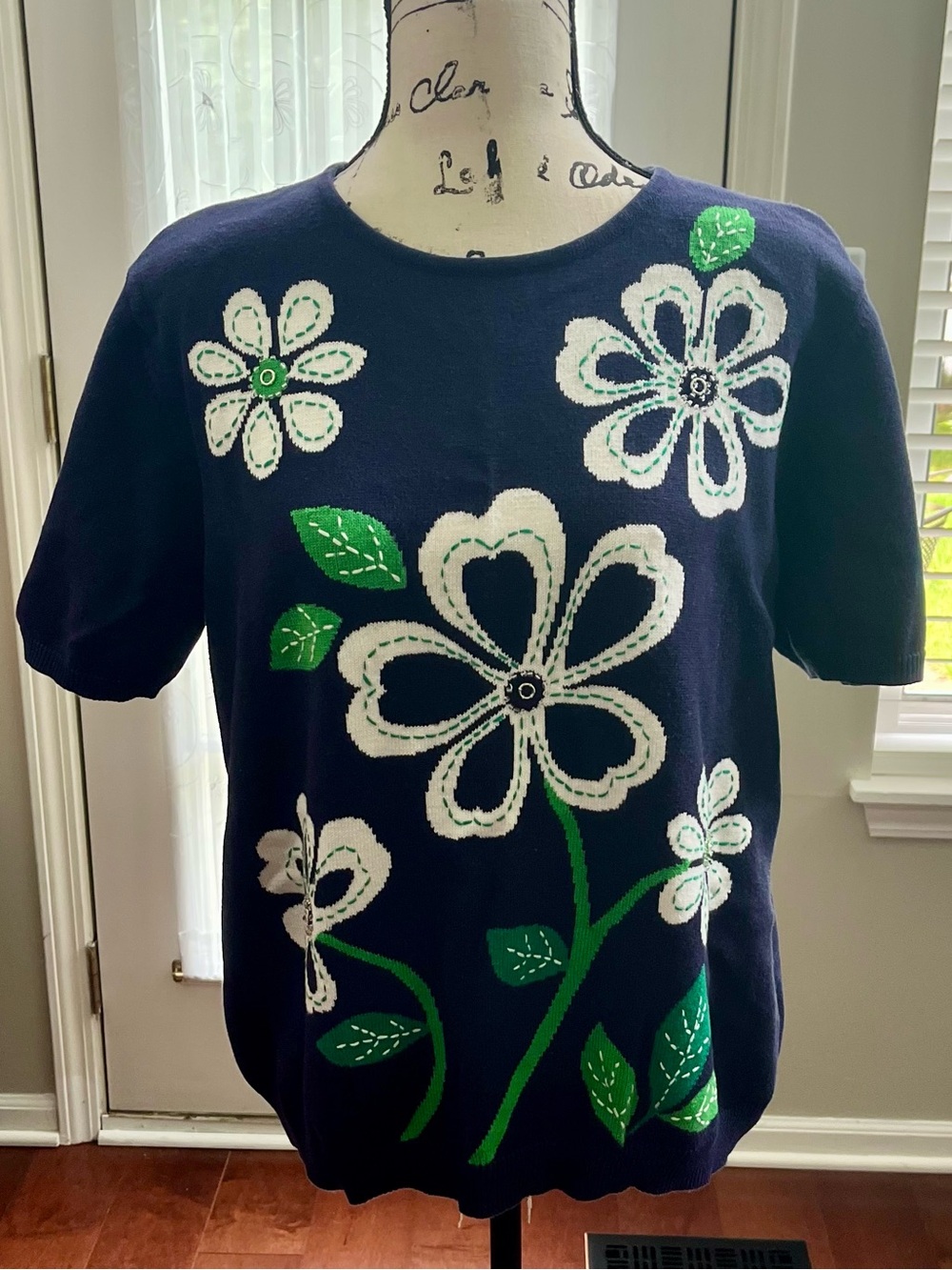 Alfred Dunner Navy Floral Embellished Short Sleeve Knit Sweater Top L